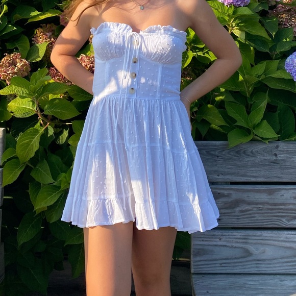 Strapless beachy flowy dress - Picture 2 of 2